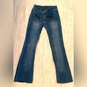 Bebe Y2K stretch jeans with cute pockets! Size 27